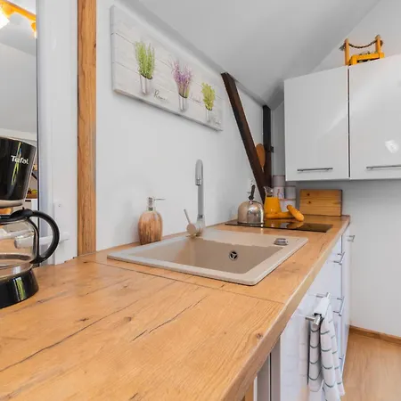 Jantar, Dom Blisko Plazy Z Sauna Chata