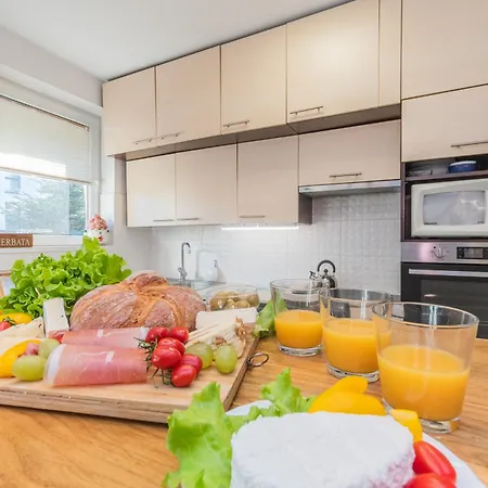 Jantar, Dom Blisko Plazy Z Sauna *